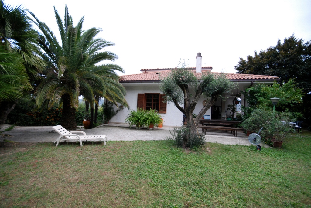 Villa a Spinetoli